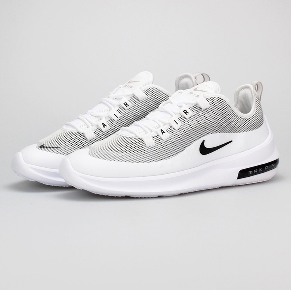 air max axis size 8 off 65% gentlementours.hu Nike Air Max Axis Womens Shoes, Size 8 | Property Room